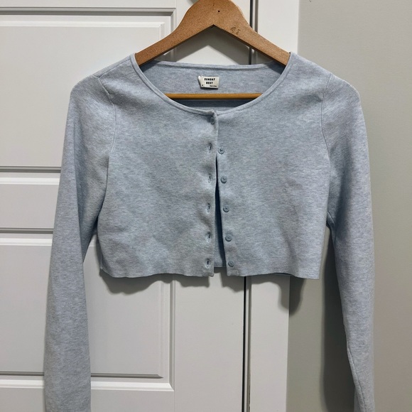 Aritzia Sunday Best Izzy Cardigan - Picture 2 of 4